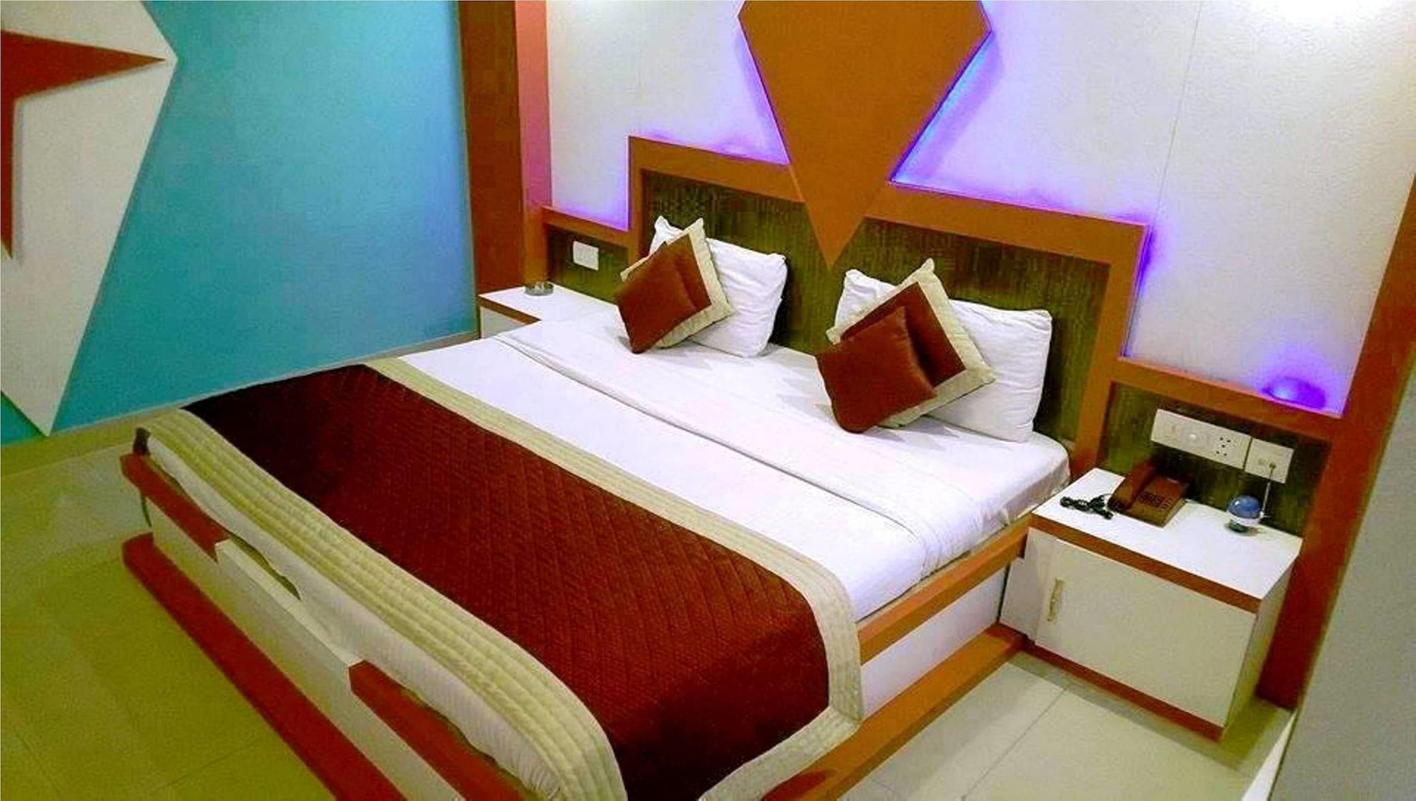 Airport Hotel Vishal Residency Yeni Delhi Dış mekan fotoğraf