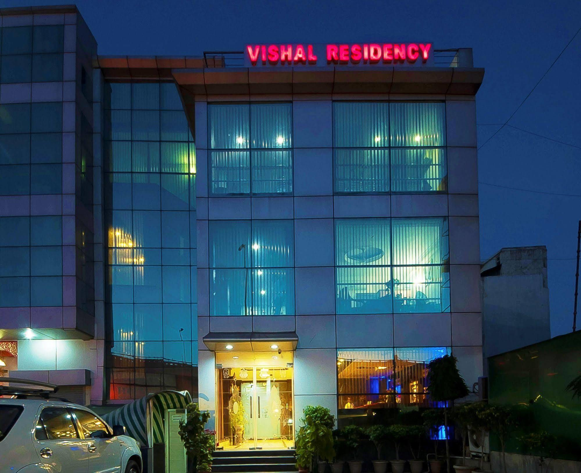 Airport Hotel Vishal Residency Yeni Delhi Dış mekan fotoğraf